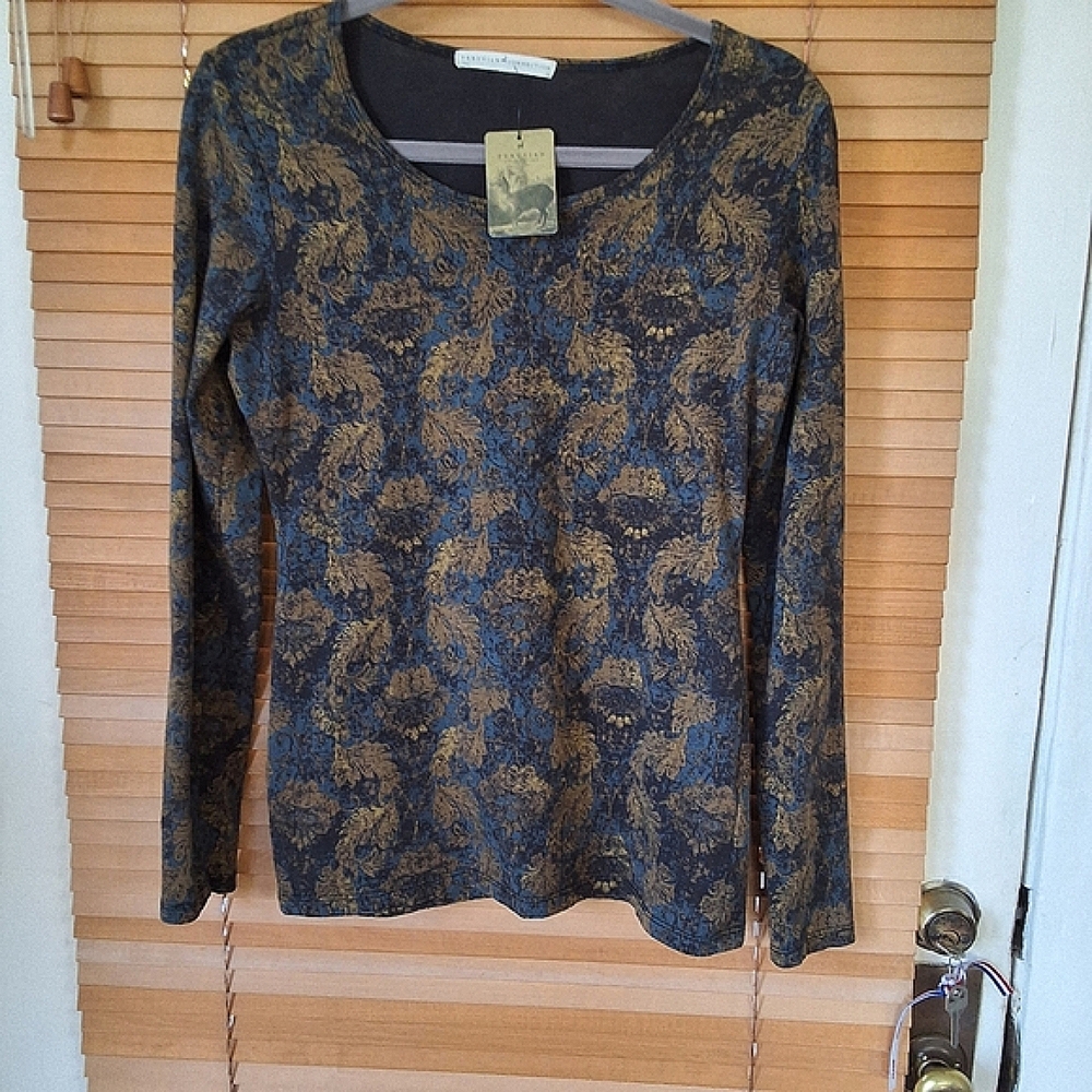 Peruvian Connection Art Nouveau Pima cotton tee small NWT.